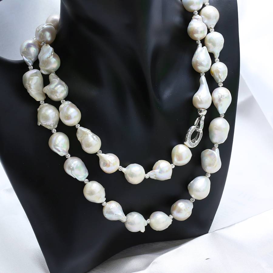 Natural freshwater profiled pearl (AAAA) elegant necklace Natural freshwater profiled pearl (AAAA) elegant necklace