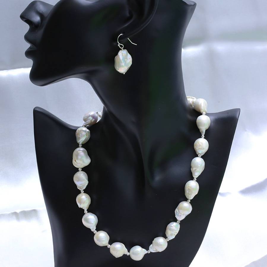 Natural freshwater profiled pearl (AAAA) elegant necklace Natural freshwater profiled pearl (AAAA) elegant necklace