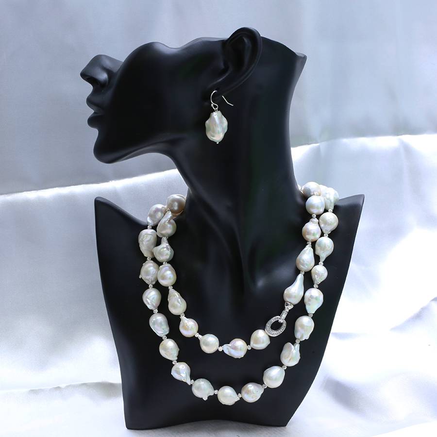 Natural freshwater profiled pearl (AAAA) elegant necklace Natural freshwater profiled pearl (AAAA) elegant necklace